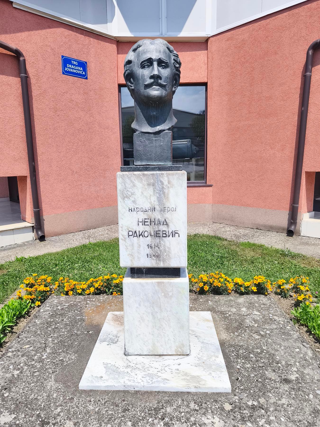 Bista Nenadu Rakočeviću